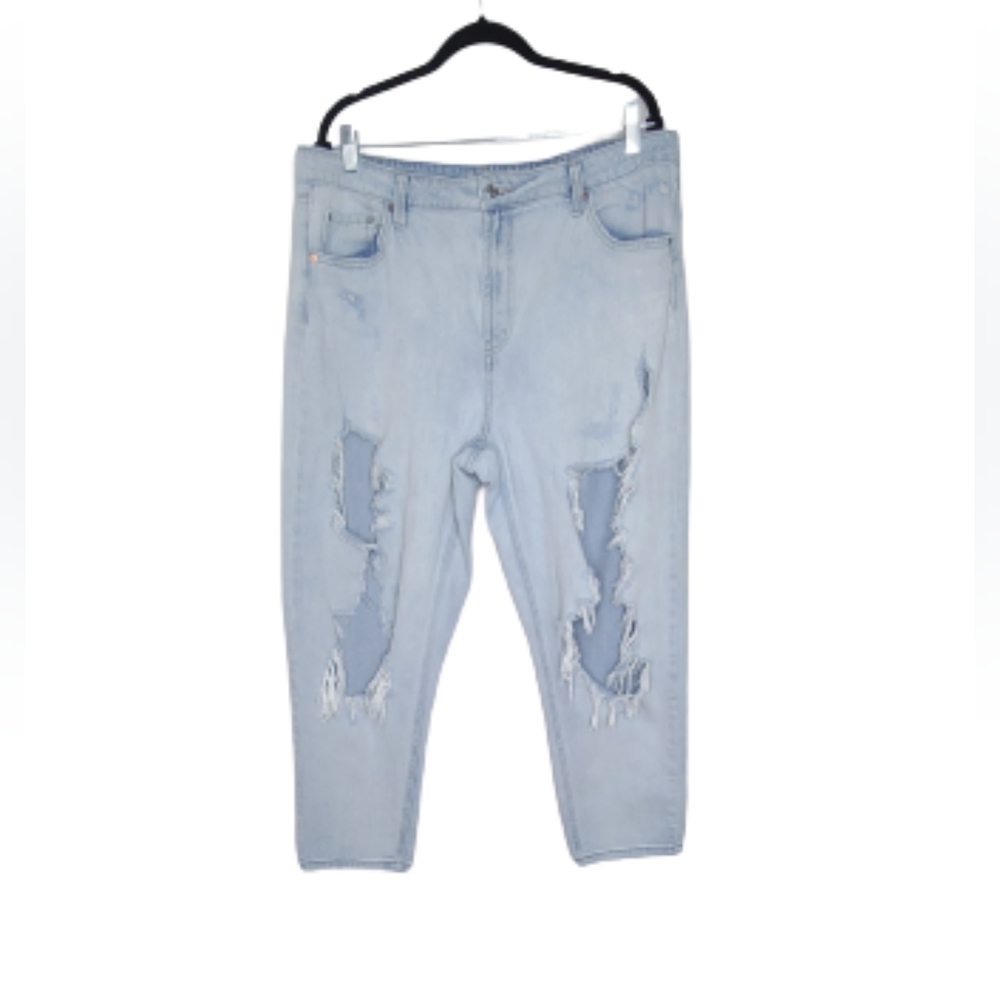 Wild Fable High Rise Mom Jeans Light Wash Distressed Size 16